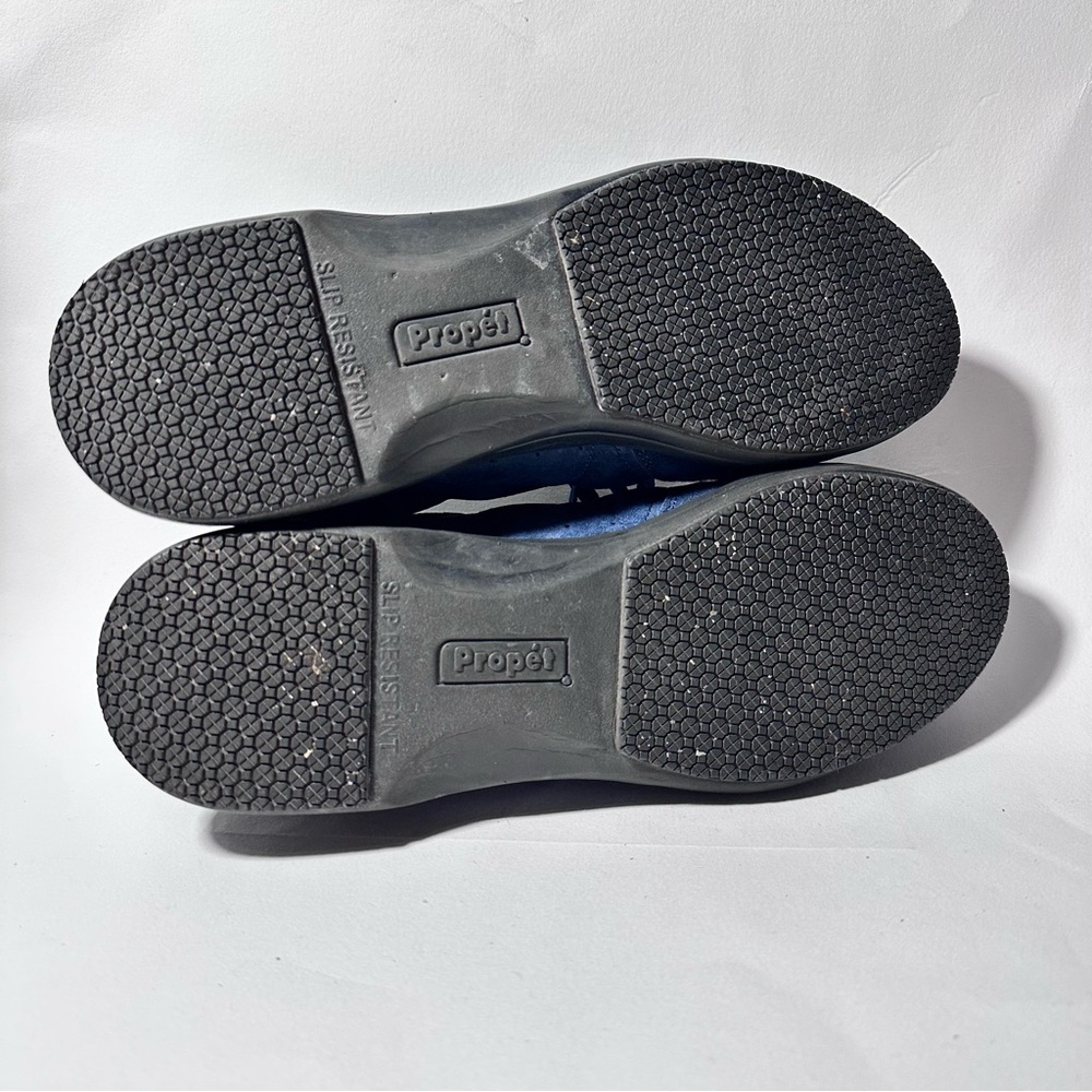 Shoes - Picture 13 of 16